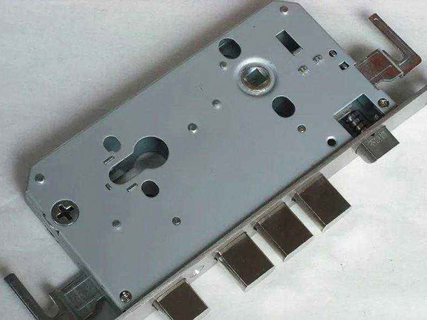 曲松24小时上门开锁公司